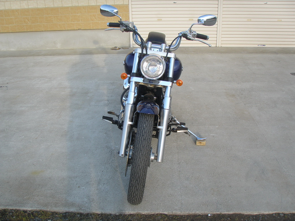 Купить мотоцикл Yamaha DragStar400 2003 фото 4